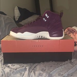 Air Jordan Retro 12 Bordeaux
